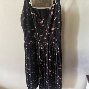 EUC Suzanne Betro Fit N Flare Pleated Dress